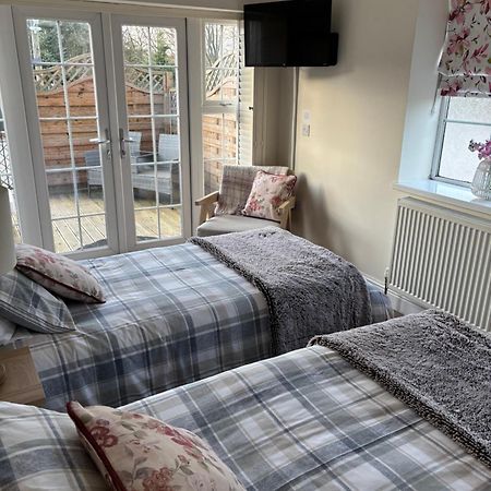 Blenkinsopp Castle Inn Greenhead Екстер'єр фото